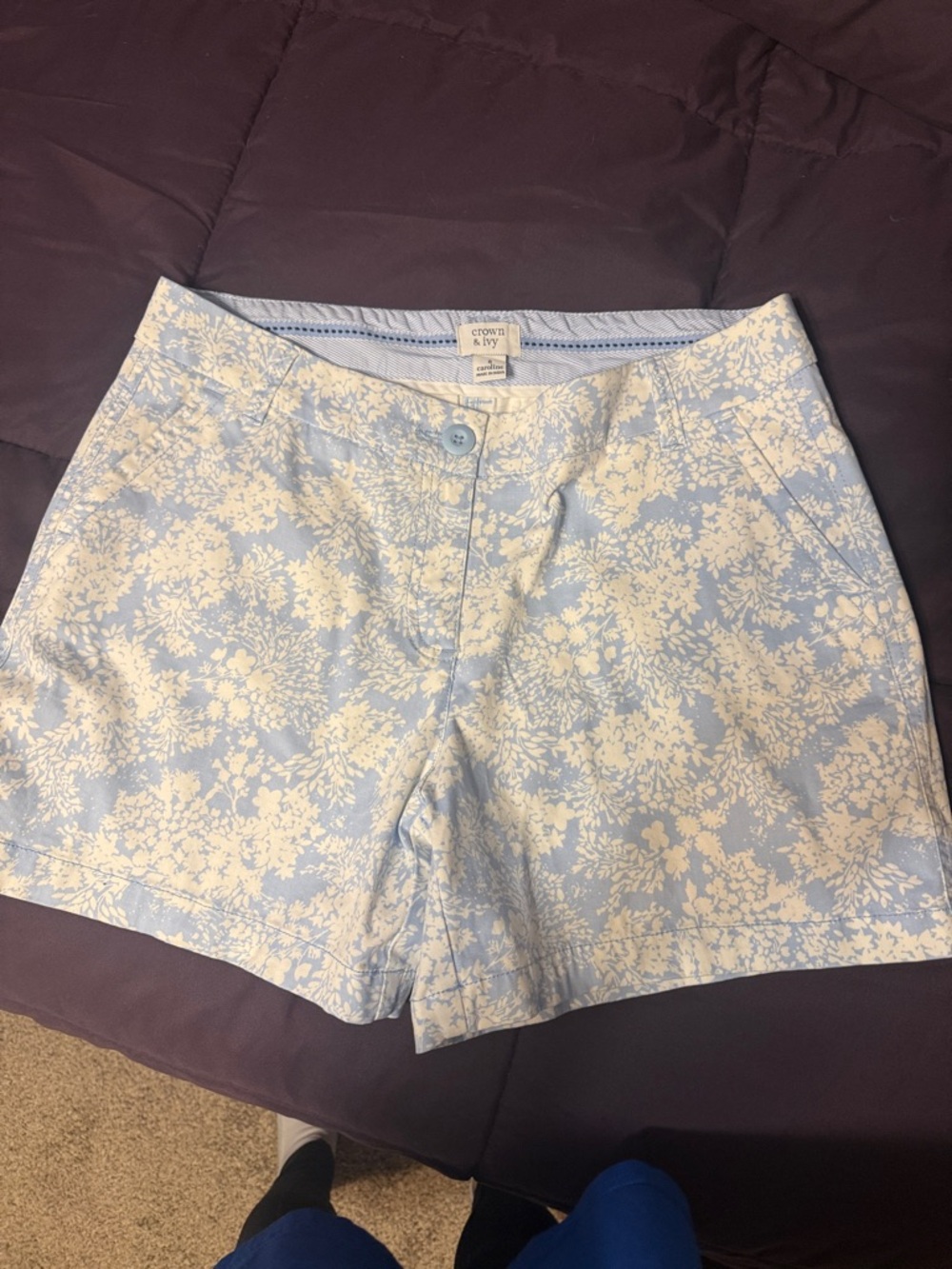 Crown & Ivy Blue Floral Shorts Size 8 Caroline Preppy Summer Coastal
